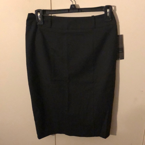 Missimo Supply Co. Knee Length Skirt - Picture 1 of 2